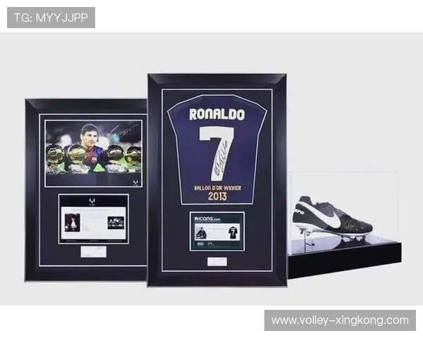 足球球星签名收藏热潮带动球迷文化价值与市场潜力探索 足球球星签名收藏热潮带动球迷文化价值与市场潜力探索